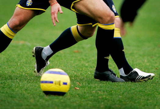 Fotboll, träning, Sverige, benskydd, skor, dobbar,