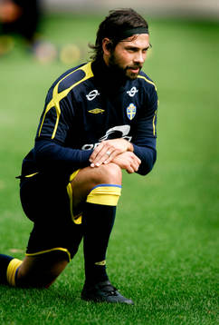 Alexander Östlund, Sverige