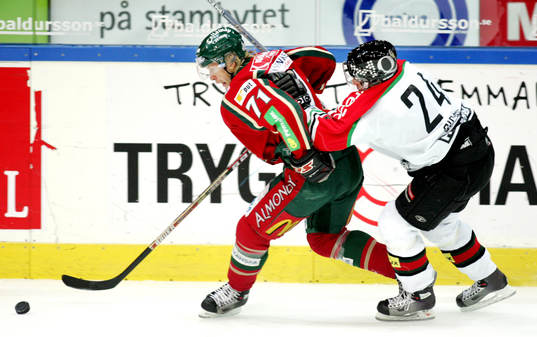 Tomi Kallio, Frölunda och Vladimir Sicak, Modo