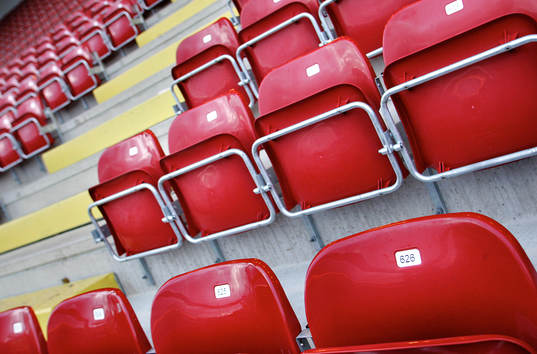 Södertälje Fotbollscenter. Läktare, stolar. sittplats