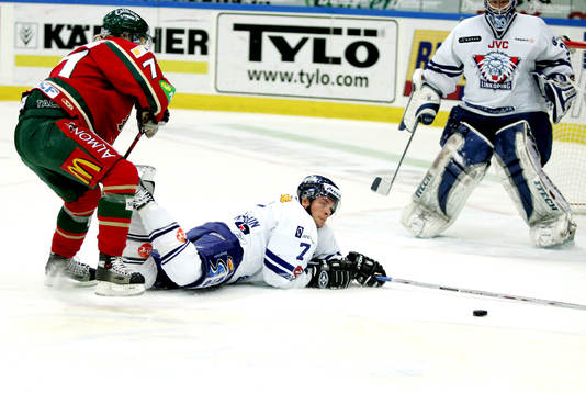 Antti-Jussi Niemi, Frölunda och Magnus Johansson,