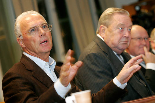Franz Beckenbauer och Lennart Johansson