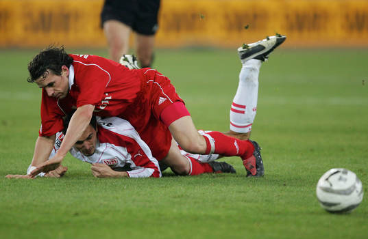 Owen Hargreaves, Bayern och Martin Stranzl, Stuttgart
