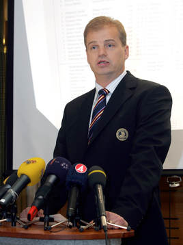 Bengt-Åke Gustafsson, Förbundskapten, Sverige