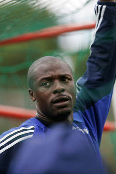 Pa Demba Touray, målvakt