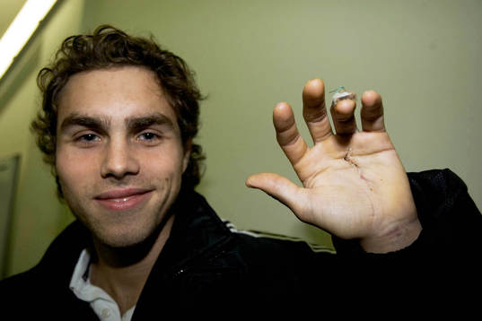 Fotboll, Johan Elmander, skada