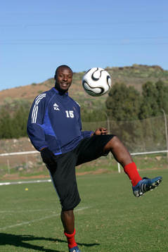Pa Demba Touray, målvakt