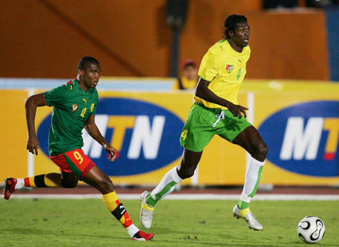 Sheyi Adebayor, Togo och Samuel Eto'o, Camerun