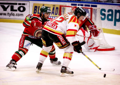Johnny Oduya, Frölunda och Andreas Dackell, Brynäs