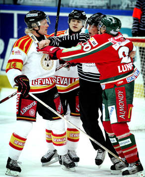 Mathias Månsson, Brynäs och Joel Lundqvist, Frölunda i