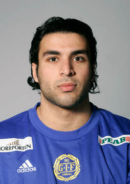 Arash Bayat