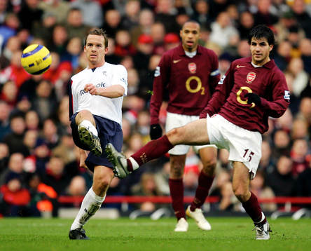 Kevin Davies, Bolton och Cesc Fabregas, Arsenal