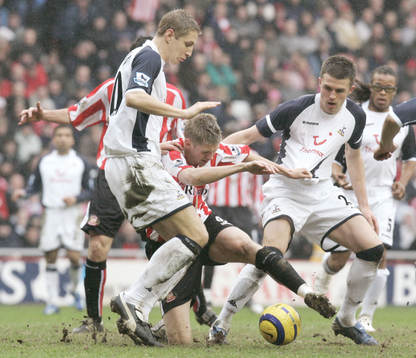 Jon Stead och Michael Dawson, Michael Carrick