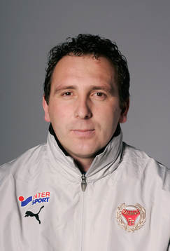 Albert Bunjaki, assisterande tränare
