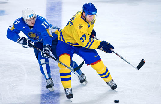 Mikael Samuelsson, Sverige