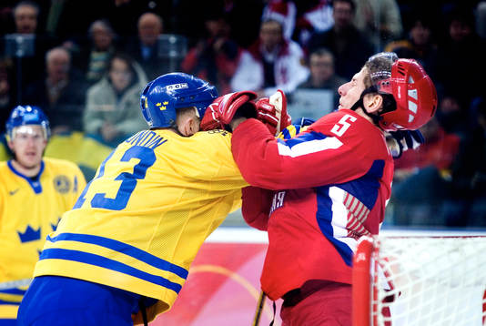 Mats Sundin, Sverige och Vishnevski, Ryssland, bråk,