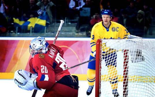 Målvakt, puck