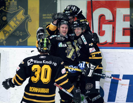Bläddra bland fler bilder av Ishockey