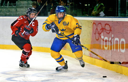 Jennifer Botterill, Kanada och Maria Rooth, Sverige