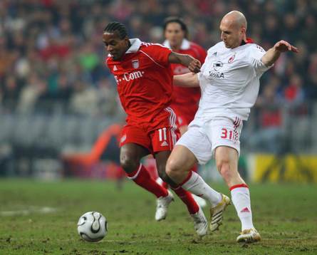 Ze Roberto, München och Jaap Stam, Milan