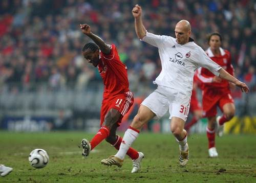 Ze Roberto, München och Jaap Stam, Milan