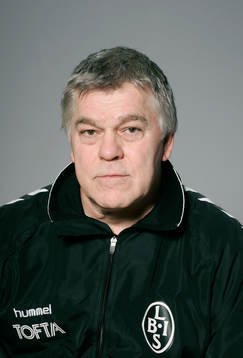 Alan Parr, materialförvaltare