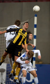 Joakim Jensen och Max von Schlebrügge, Hammarby. Nickduell