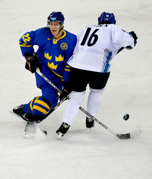 Per-Johan Axelsson, Sverige