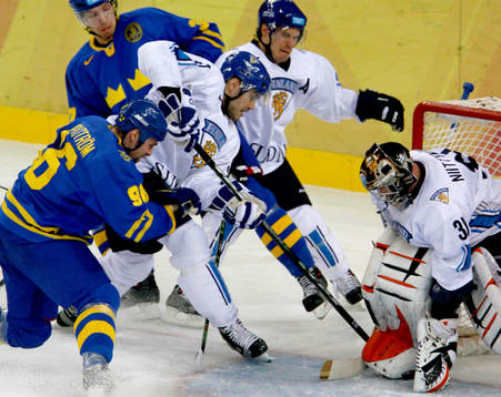 Tomas  Holmström, Sverige har en chans framför finlands