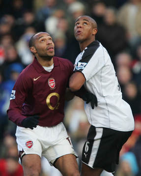 Thierry Henry, Arsenal och Zat Knight, Fulham