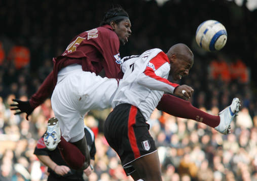 Luis Boa Morte, Fulham och Emmanuel Adebayor, Arsenal