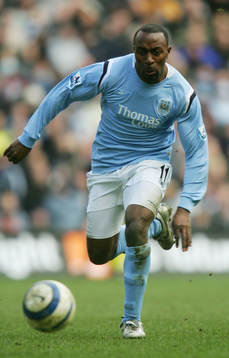 Fotboll, Premier League (Engelsk liga), Darius Vassell -