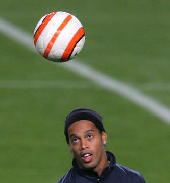 Ronaldinho, Barcelona