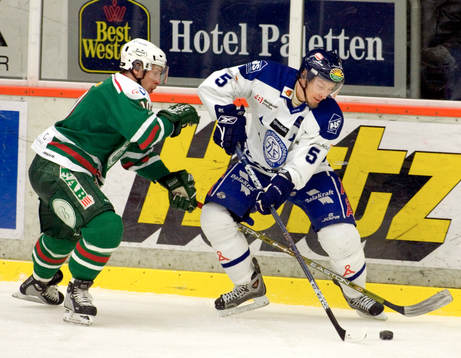 Magnus Österby (Leksand) och Fredrik Möller (Rögle)
