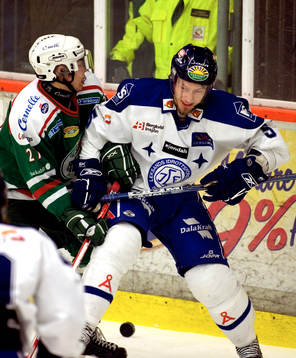 Kristofer Stark (Rögle) och Magnus Österby (Leksand)