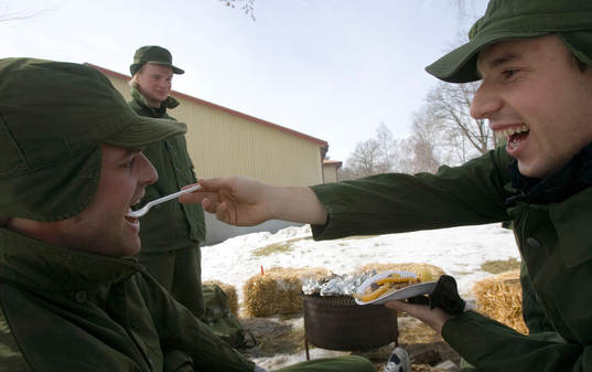 Fotboll, IFK Hässleholm, militär teambuilding istället