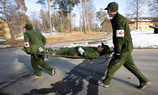 Fotboll, IFK Hässleholm, militär teambuilding istället