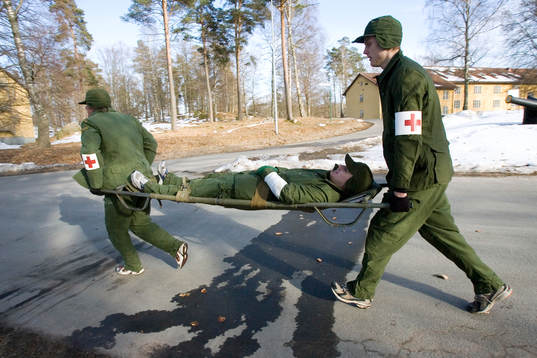 Fotboll, IFK Hässleholm, militär teambuilding istället