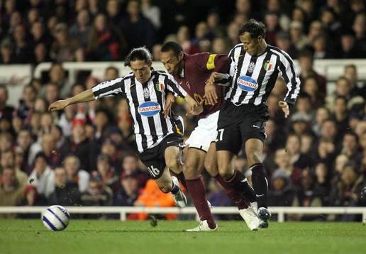 Thierry Henry, Arsenal och Mauro Camronesi och Jonathan