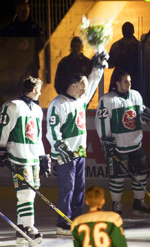 Ulf Sterner hyllades innan matchen