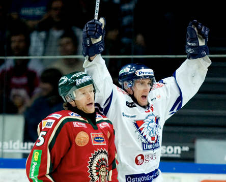 0-1 Mikael Håkansson jubel och Niklas Andersson depp