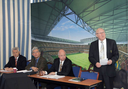 Fv: Erik Paulsson, vd Fabege, Rolf Lydahl, styrelse