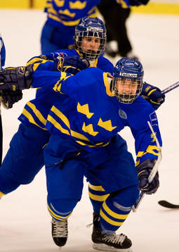 Mikael Backlund, Sverige, jubel