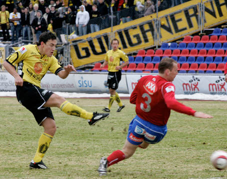 0-1 Stefan Ishizaki