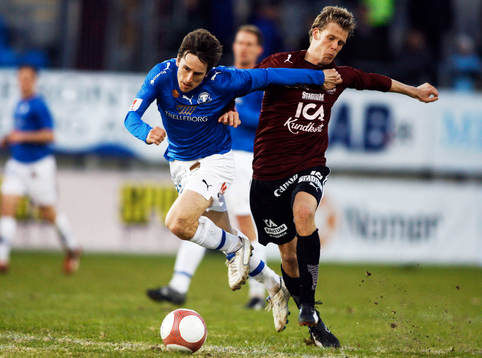 Jimmie Augustsson tränger sig fram