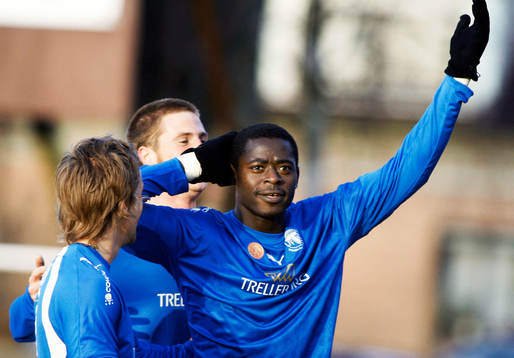 Michael Mensah jubel sedan han gjort 1 - 0 till Trelleborg