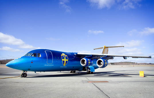 Svenska Fotbollförbundets Flygplan som landslaget kommer