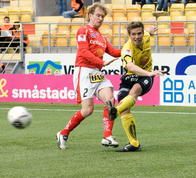 Niklas Kaldner, Kalmar, Anders Svensson, Elfsborg. Skott.
