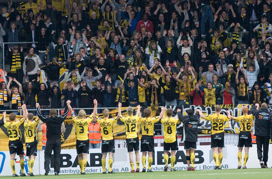 Elfsborg är ett topplag, här tackar dom publiken
