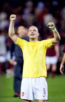 Fredrik Ljungberg, Arsenal (Jubel)